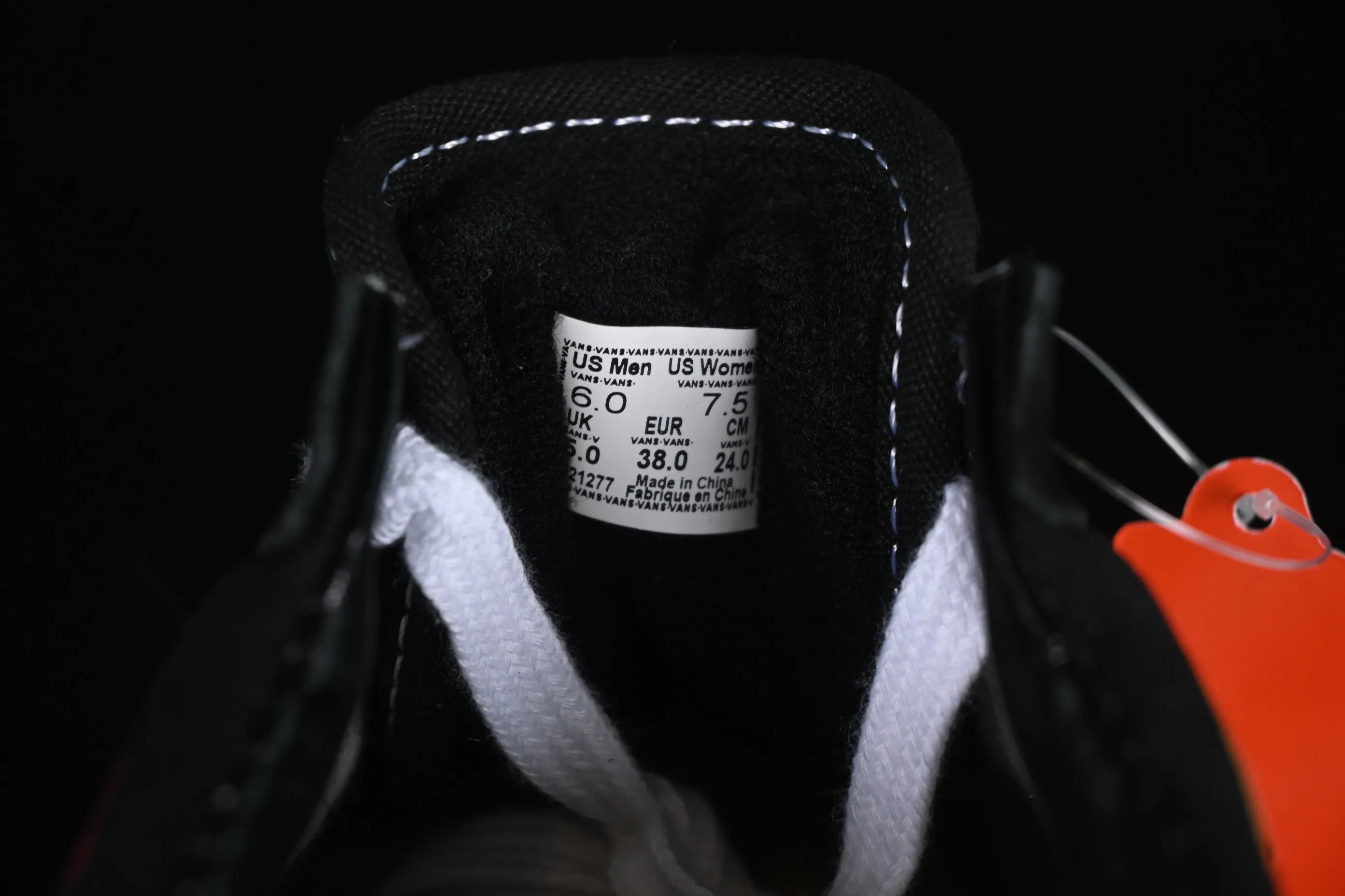 All categories Vans Vans series Vans Low Vans low-top Vans Old Skool flame red low-top casual sneakers VN000CQDBA5
